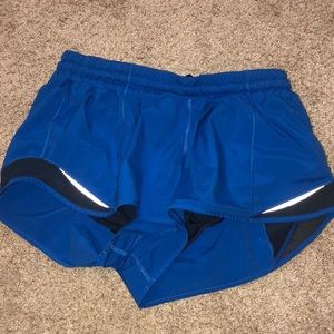 Lululemon hotty hot blue shorts